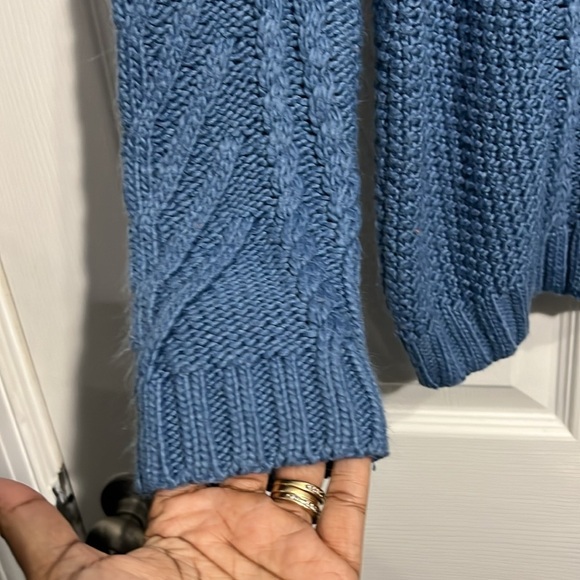 Joe Fresh Women's Cable Knit Pullover Long Sleeve - Size Medium - Blue - Picture 5 of 7